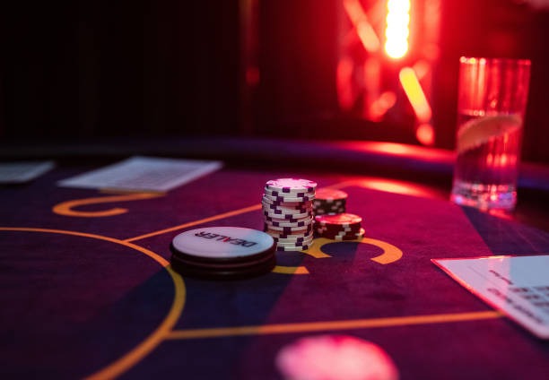 Bandar Ceme card game interface showing hand rankings and dealer comparison on probet login